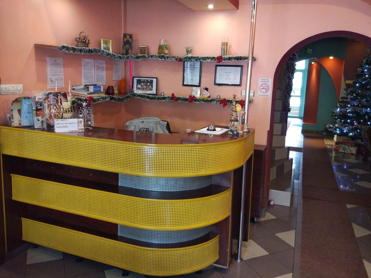 Pension Flamingo Braşov Exteriör bild